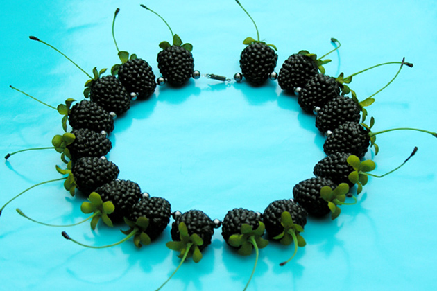 necklace-blackberry-72 necklace-blackberry-72
